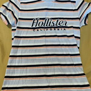 Hollister T-Shirt